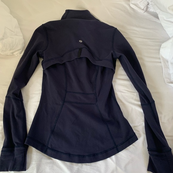 Lululemon navy define jacket 2 - Picture 2 of 4
